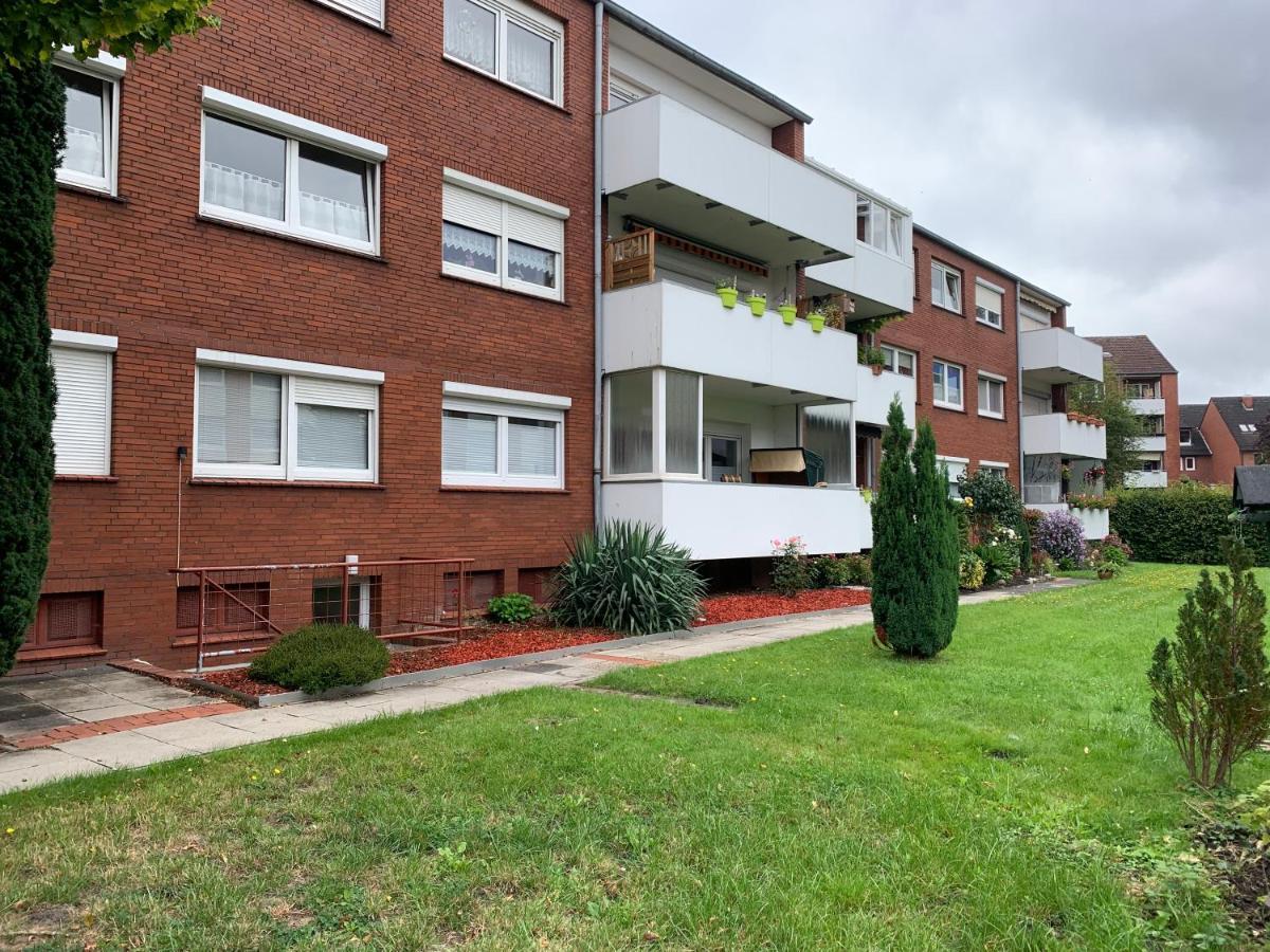 Ferienwohnung Wippsteert - 5 Sterne - Mit Balkon Und Pkw Stellplatz Emden Ngoại thất bức ảnh